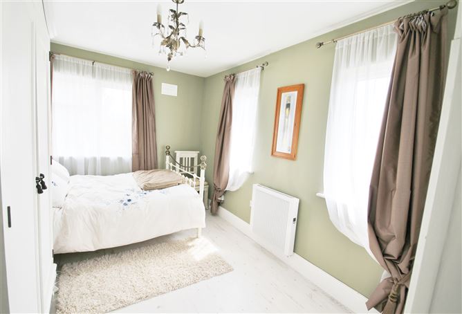 Apt 1, Arch House, Main Street, Blessington, Co.Wicklow, Blessington, Wicklow