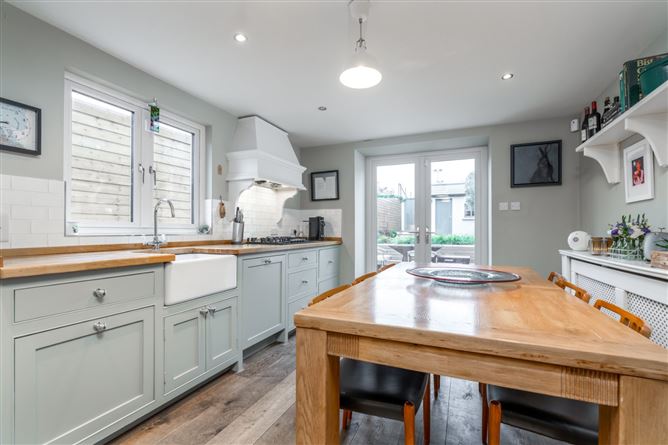 26 Sandycove Road, Sandycove, Co. Dublin