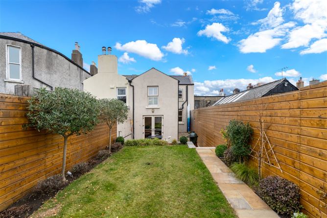 26 Sandycove Road, Sandycove, Co. Dublin