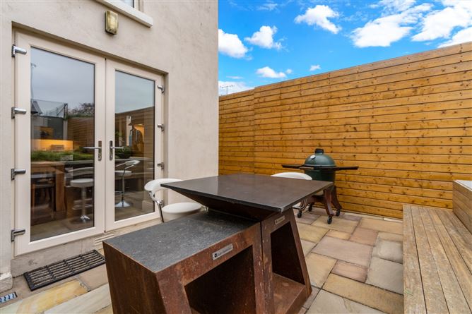 26 Sandycove Road, Sandycove, Co. Dublin