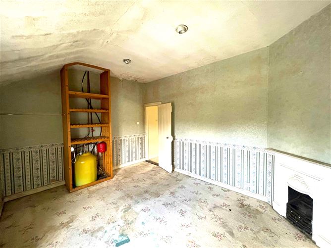 4 Artillery Place, Newbridge, Kildare