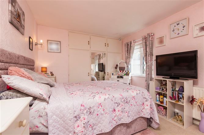 37 Bernadette Place, Wexford Town, Wexford