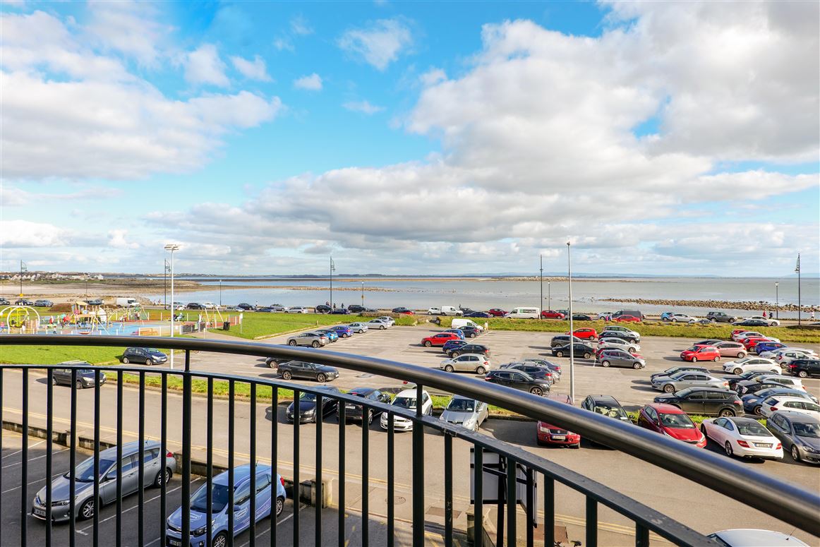 3 Monterey Court, Quincentennial Drive, Salthill, Galway