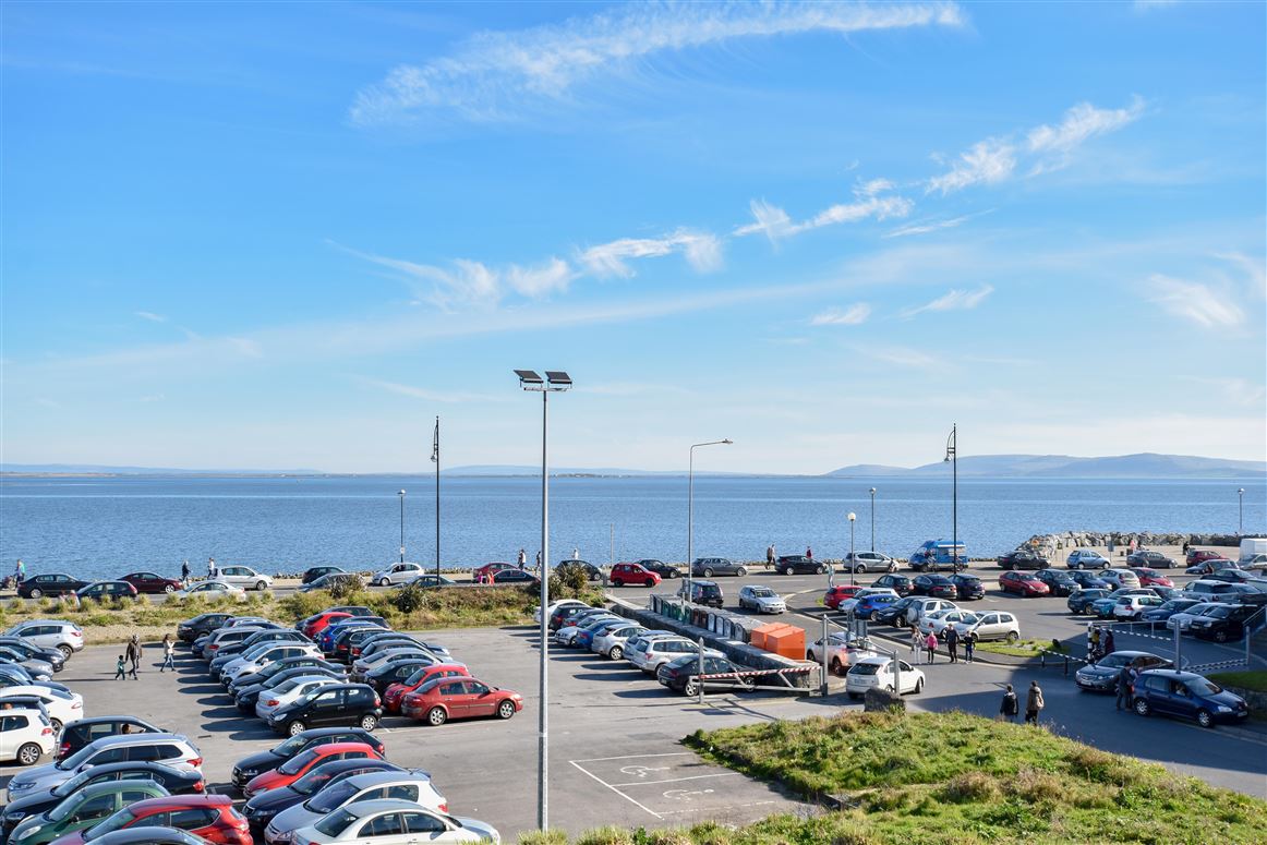 3 Monterey Court, Quincentennial Drive, Salthill, Galway