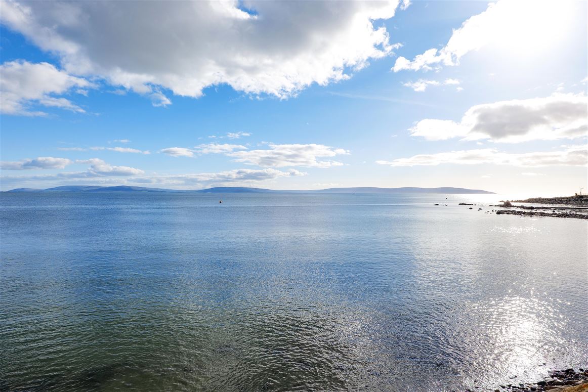 3 Monterey Court, Quincentennial Drive, Salthill, Galway