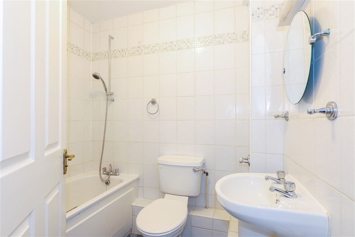 3 Monterey Court, Quincentennial Drive, Salthill, Galway