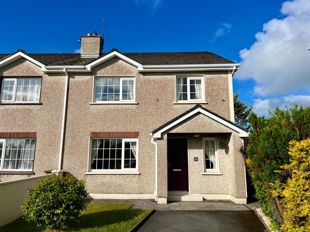 15 Meadow Park, Westport Road, Castlebar, Co. Mayo