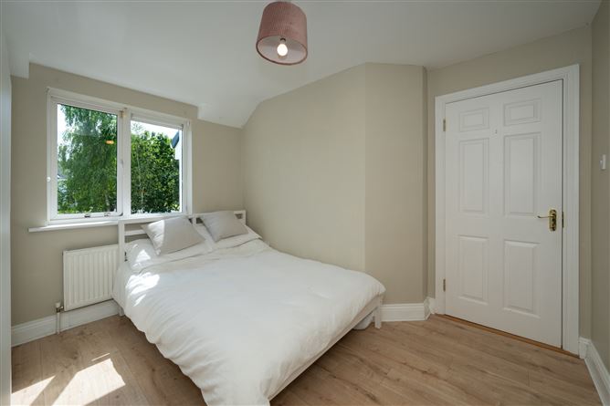 Photo 21 of 25 — 143 Caisleán View, Ballincollig, Cork
