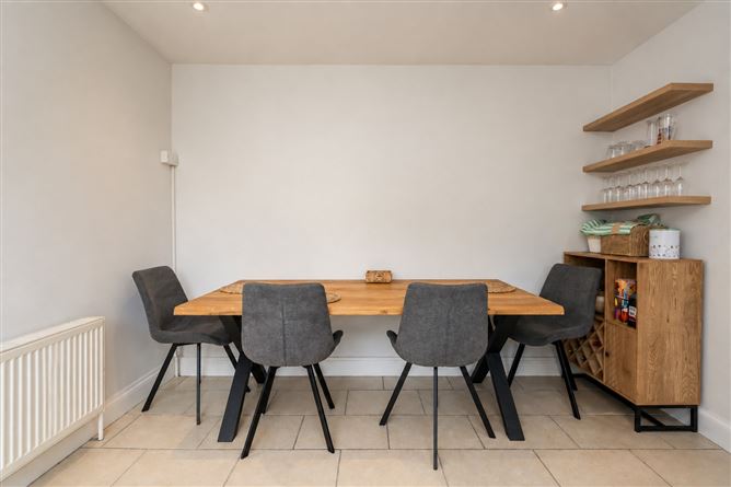 Photo 11 of 25 — 143 Caisleán View, Ballincollig, Cork