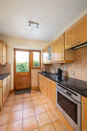 10 Rathmichael Park, Shankill, Dublin 18