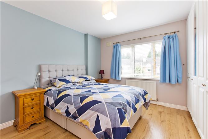 73 Woodside, Dodder Park Road, Rathfarnham, Dublin 14