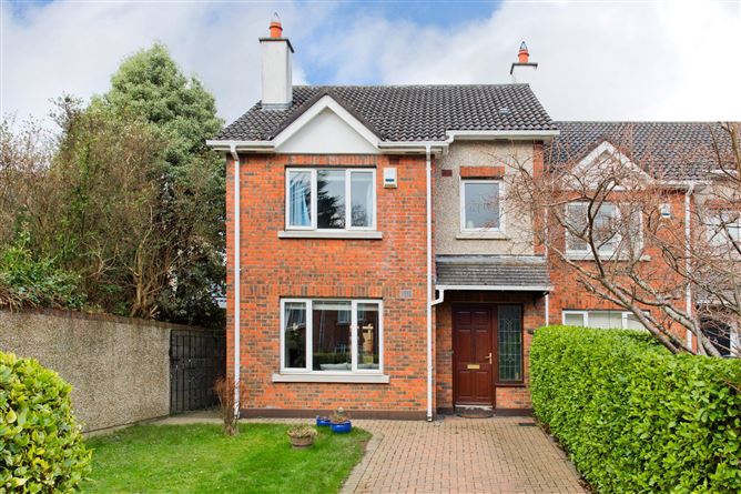 73 Woodside, Dodder Park Road, Rathfarnham, Dublin 14