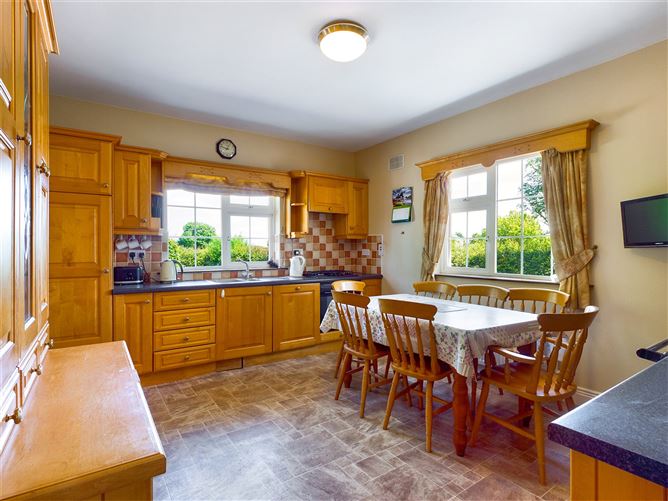 Galbertstown Lower, Holycross, Thurles, Co. Tipperary