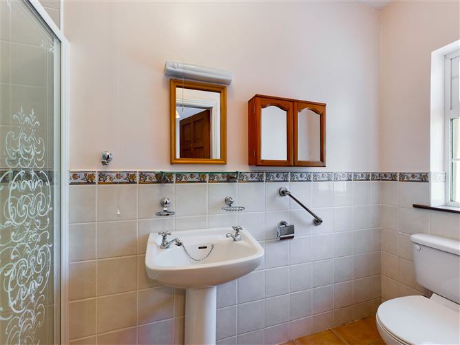 Galbertstown Lower, Holycross, Thurles, Co. Tipperary