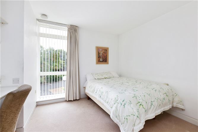 24 Milltown Grove, Dundrum Road, Milltown, Dublin 14
