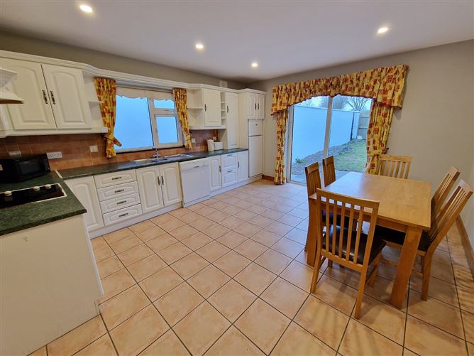 1A Dalcassian Avenue, Turnpike, Ennis, Co. Clare