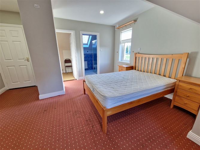1A Dalcassian Avenue, Turnpike, Ennis, Co. Clare