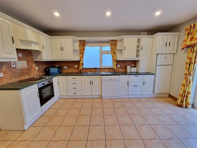 1A Dalcassian Avenue, Turnpike, Ennis, Co. Clare