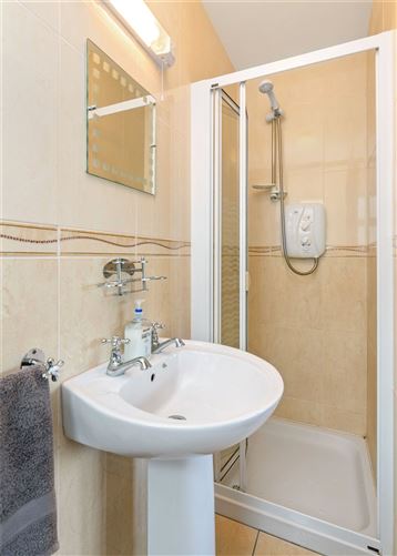 15 Larkfield Manor, Manorhamilton, Co. Leitrim