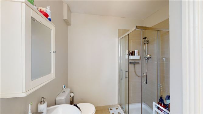 25 Vale View Lawn, The Park, Cabinteely, Dublin 18