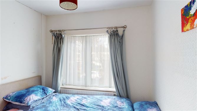 25 Vale View Lawn, The Park, Cabinteely, Dublin 18
