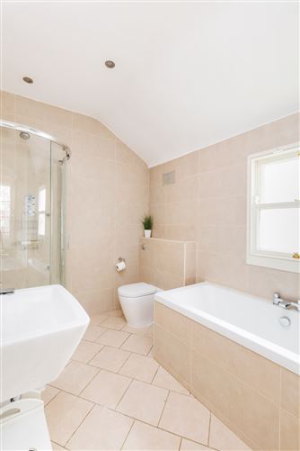 42 Hollybank Road, Drumcondra, Dublin 9