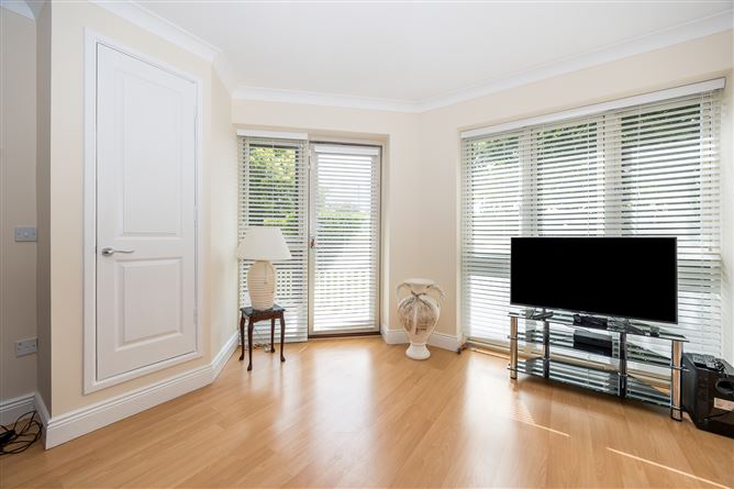 16 Millbank, The Links, Portmarnock, County Dublin