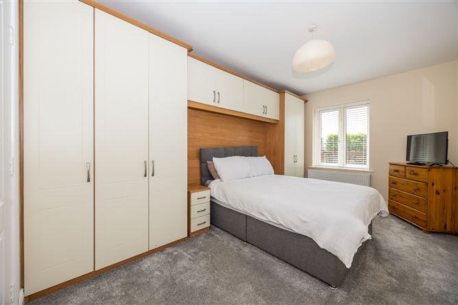 16 Millbank, The Links, Portmarnock, County Dublin