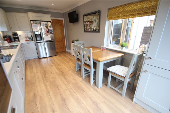 15 Woodvale, Herons Wood, , Carrigaline, Cork