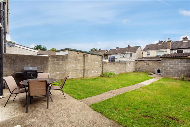 9 Hillcrest Walk, Lucan, Dublin