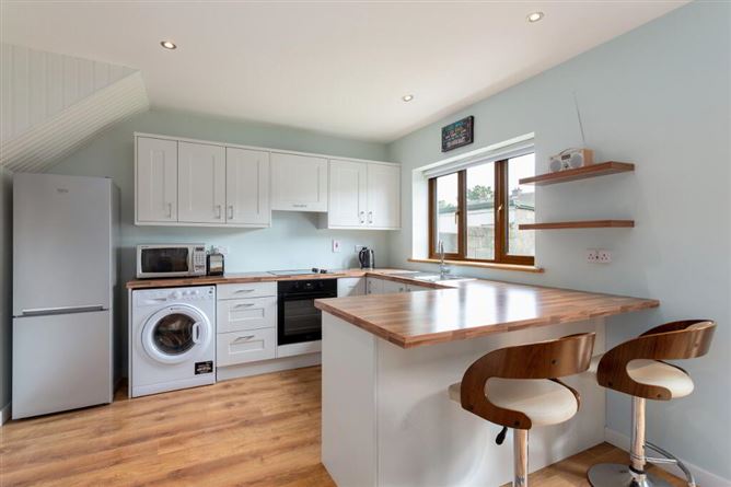 9 Hillcrest Walk, Lucan, Dublin