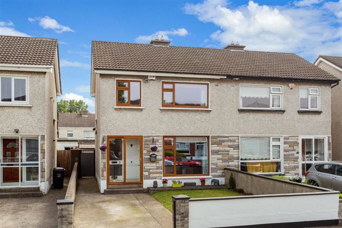 9 Hillcrest Walk, Lucan, Dublin