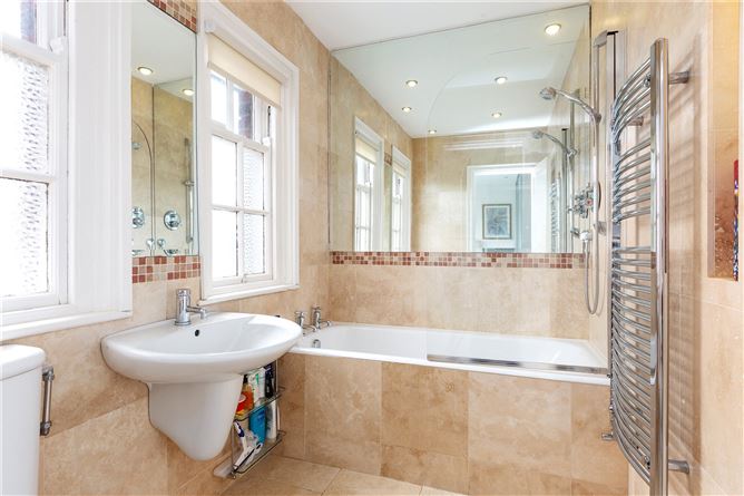 21 Whitebeam Road, Clonskeagh, Dublin 14