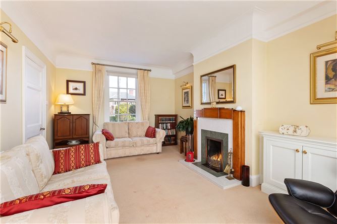 21 Whitebeam Road, Clonskeagh, Dublin 14