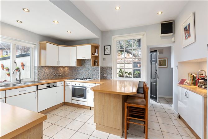 21 Whitebeam Road, Clonskeagh, Dublin 14