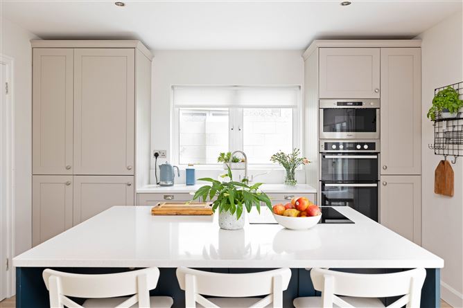 9 The Crescent, Hazelhatch Park, Celbridge, Kildare