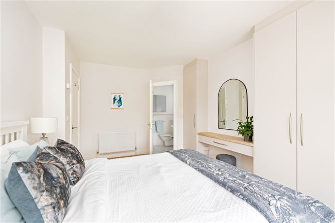 9 The Crescent, Hazelhatch Park, Celbridge, Kildare