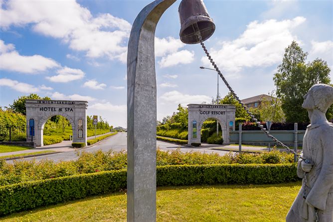 76 Knightsbrook Crescent, Trim, Meath