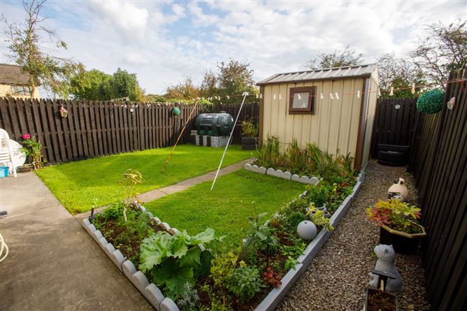 8 Tochar View, Causeway, Co. Kerry