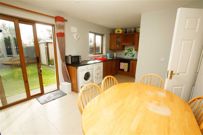 8 Tochar View, Causeway, Co. Kerry