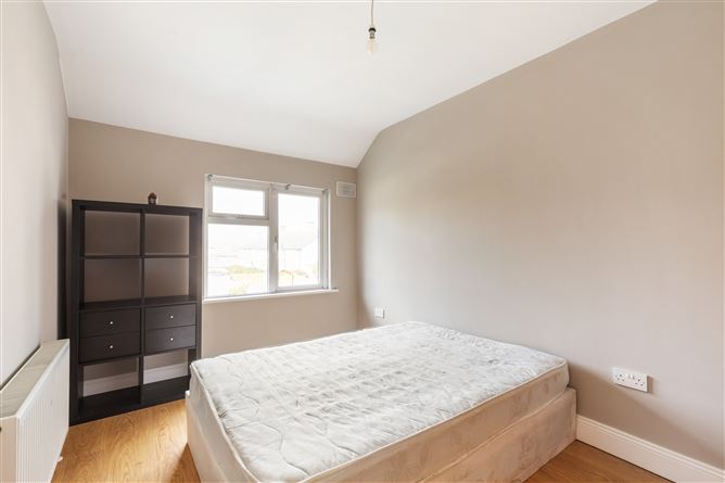 83 Beechhill Drive, Donnybrook,   Dublin 4