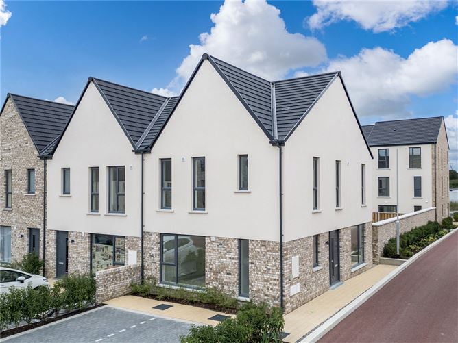 https://photos-a.propertyimages.ie/media/3/1/8/4922813/9455f12b-1313-4e63-b24b-e56ecfce2ff1_l.jpg