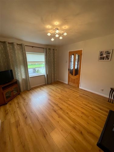 11 Parkway Drive, Model Farm Road, Cork