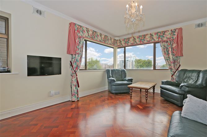 10 Strand Court, O' Callaghan Strand, Limerick