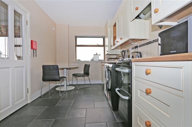 10 Strand Court, O' Callaghan Strand, Limerick