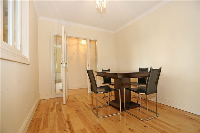 10 Strand Court, O' Callaghan Strand, Limerick