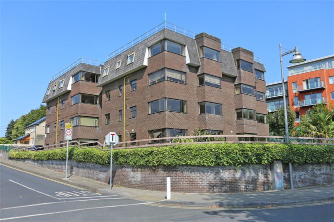 10 Strand Court, O' Callaghan Strand, Limerick
