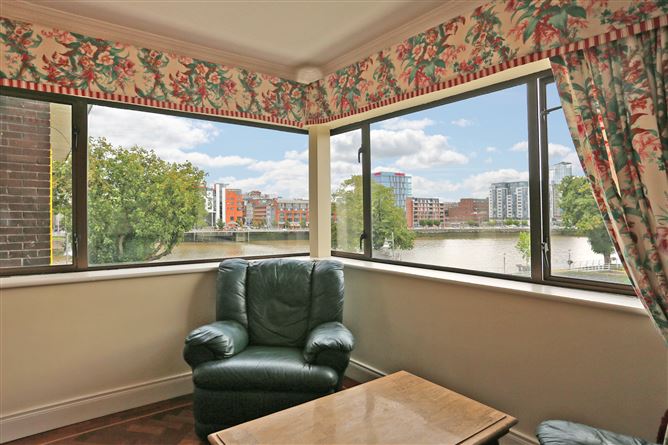 10 Strand Court, O' Callaghan Strand, Limerick
