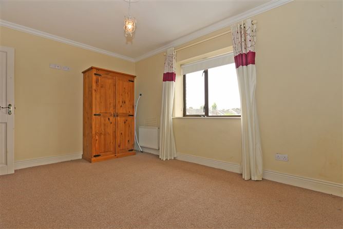 10 Strand Court, O' Callaghan Strand, Limerick