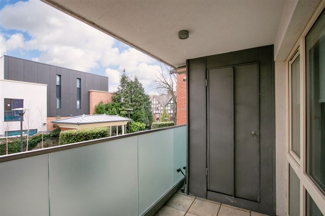 65 Shrewsbury Square Dublin 4, Dublin 4, Dublin